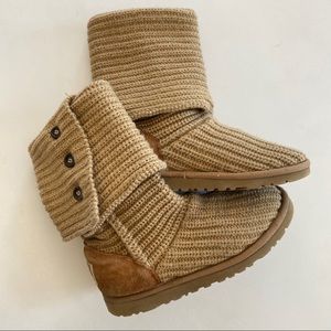 UGG Classic Cardy Knit Fold Over Tan Boots Size 7